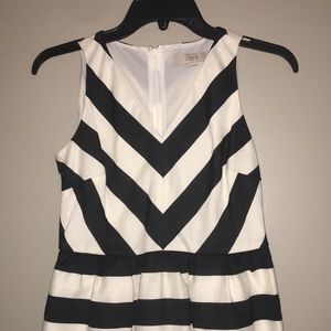 LOFT black & white dress 🖤